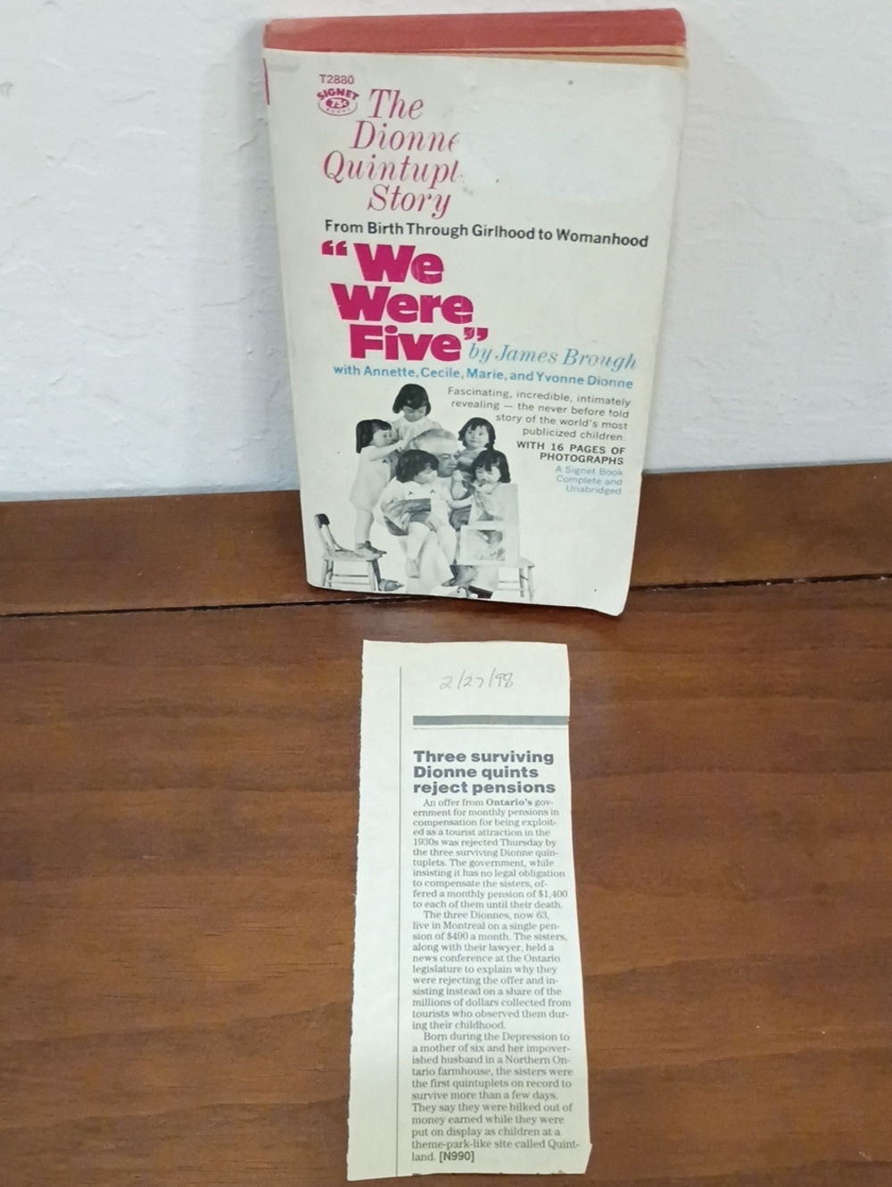 "We Were Five" - The Dionne Quintuplets Story Paperback Book - Vintage 1960s